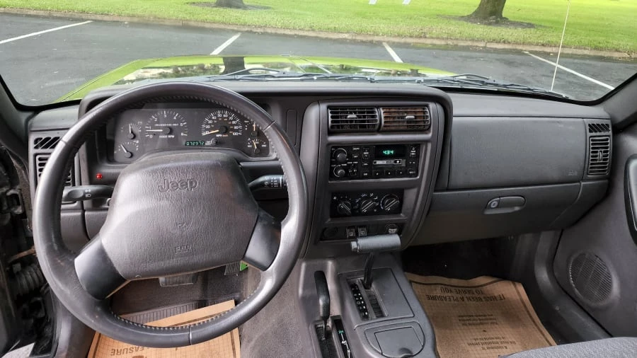 1999 Jeep XJ Cherokee - Image 4 of 14