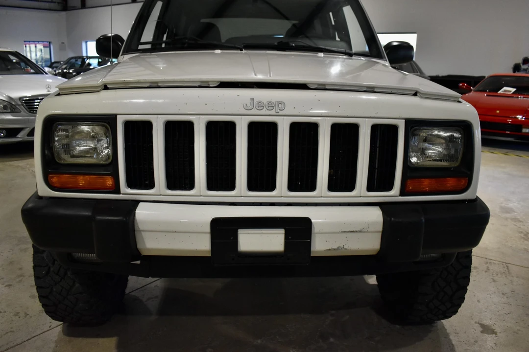 1999 Jeep XJ Cherokee - Image 12 of 31
