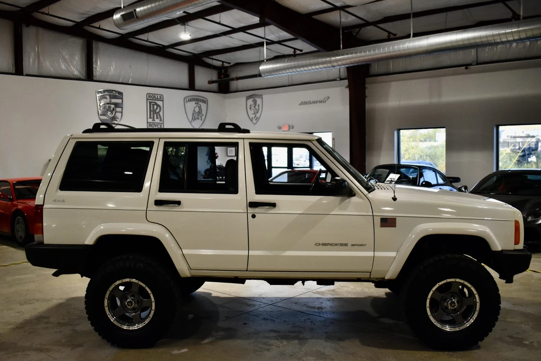 1999 Jeep XJ Cherokee - Image 8 of 31