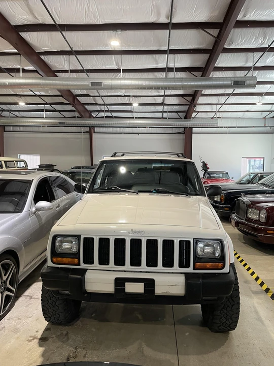 1999 Jeep XJ Cherokee - Image 10 of 31