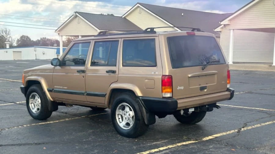 1999 Jeep XJ Cherokee - Image 6 of 19