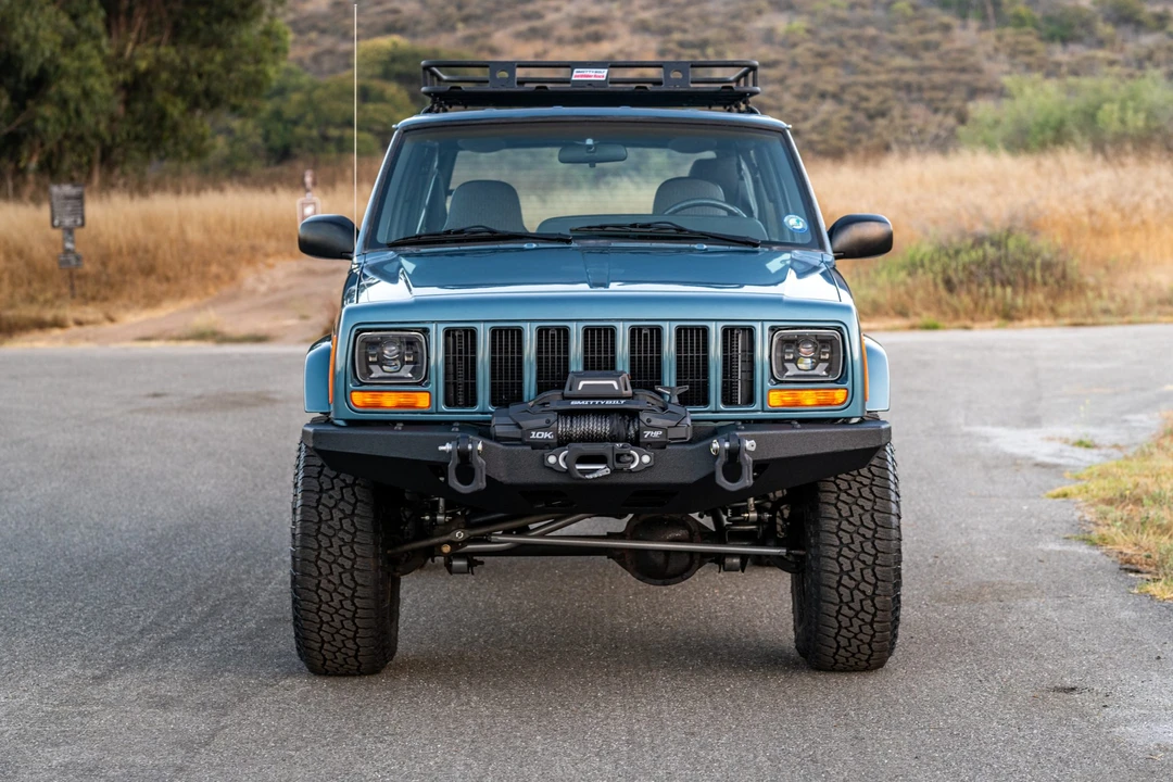 1999 Jeep XJ Cherokee - Image 6 of 31