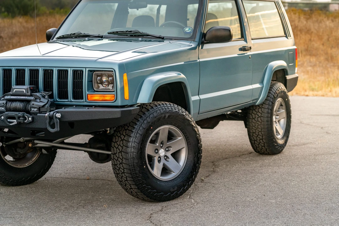 1999 Jeep XJ Cherokee - Image 25 of 31