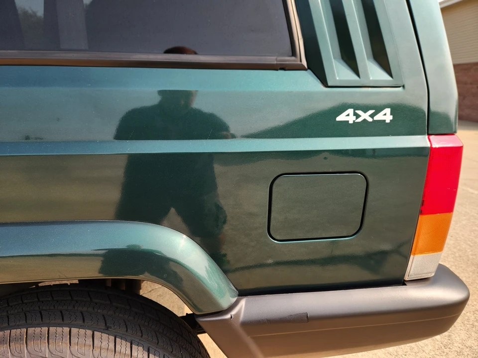 1999 Jeep XJ Cherokee - Image 30 of 31