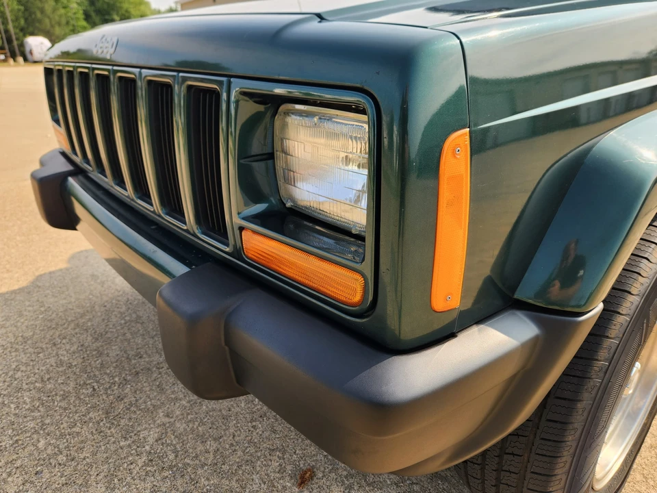 1999 Jeep XJ Cherokee - Image 16 of 31