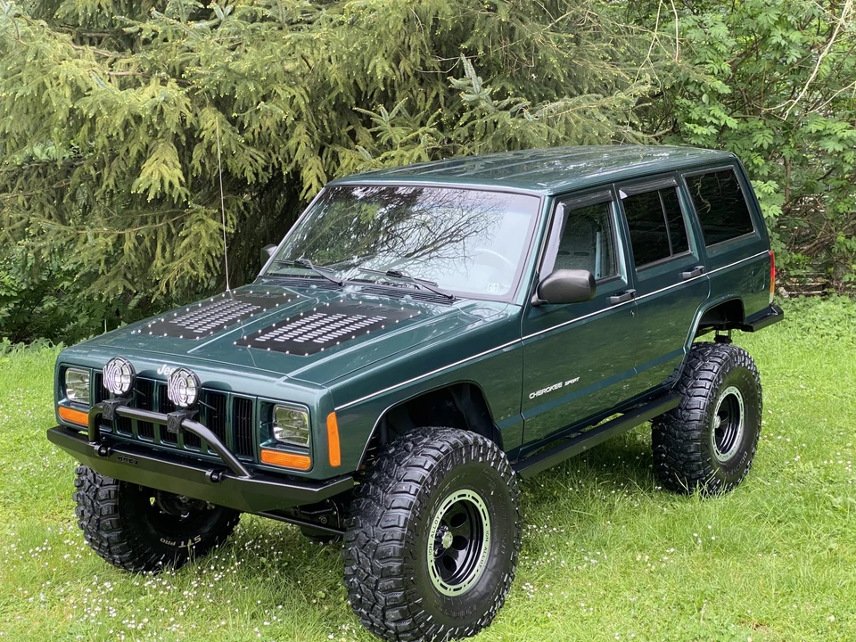 1999 Jeep XJ Cherokee - Image 5 of 31