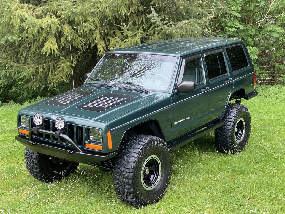 1999 Jeep XJ Cherokee - Image 6 of 31
