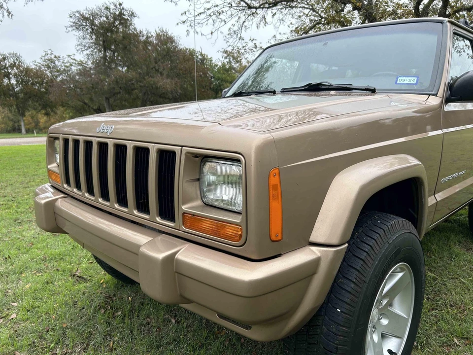 1999 Jeep XJ Cherokee - Image 22 of 31