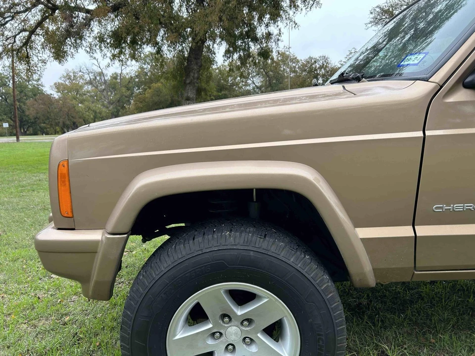 1999 Jeep XJ Cherokee - Image 25 of 31