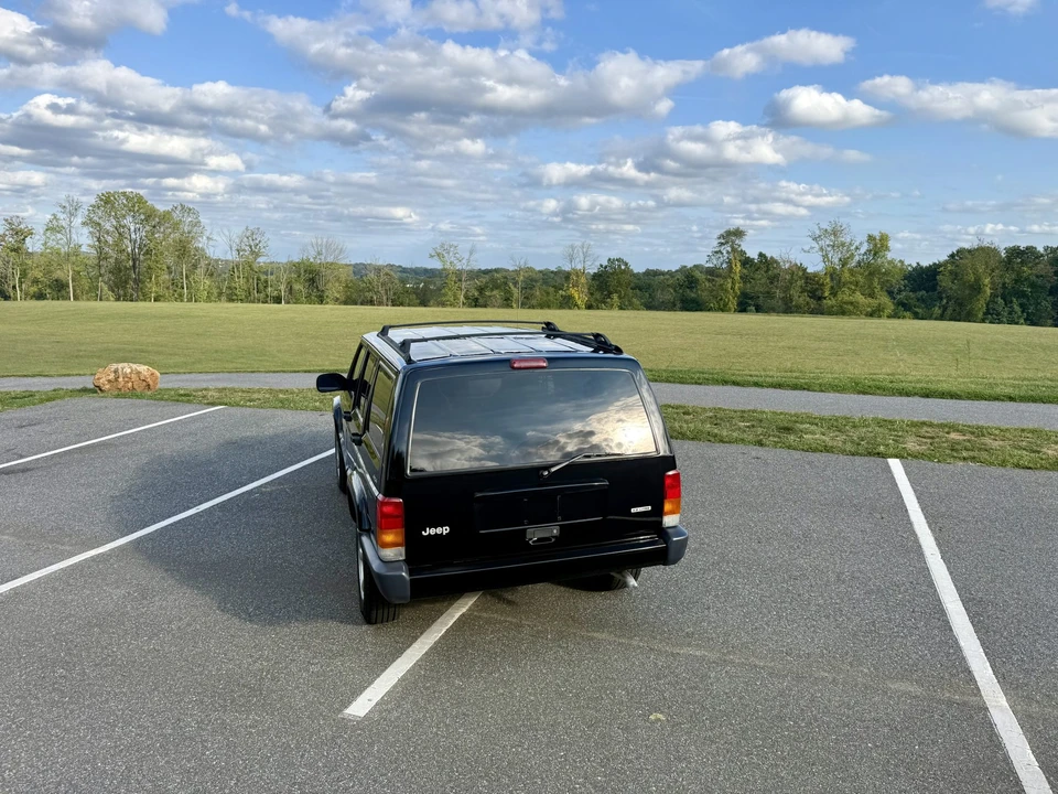 1999 Jeep XJ Cherokee - Image 16 of 31