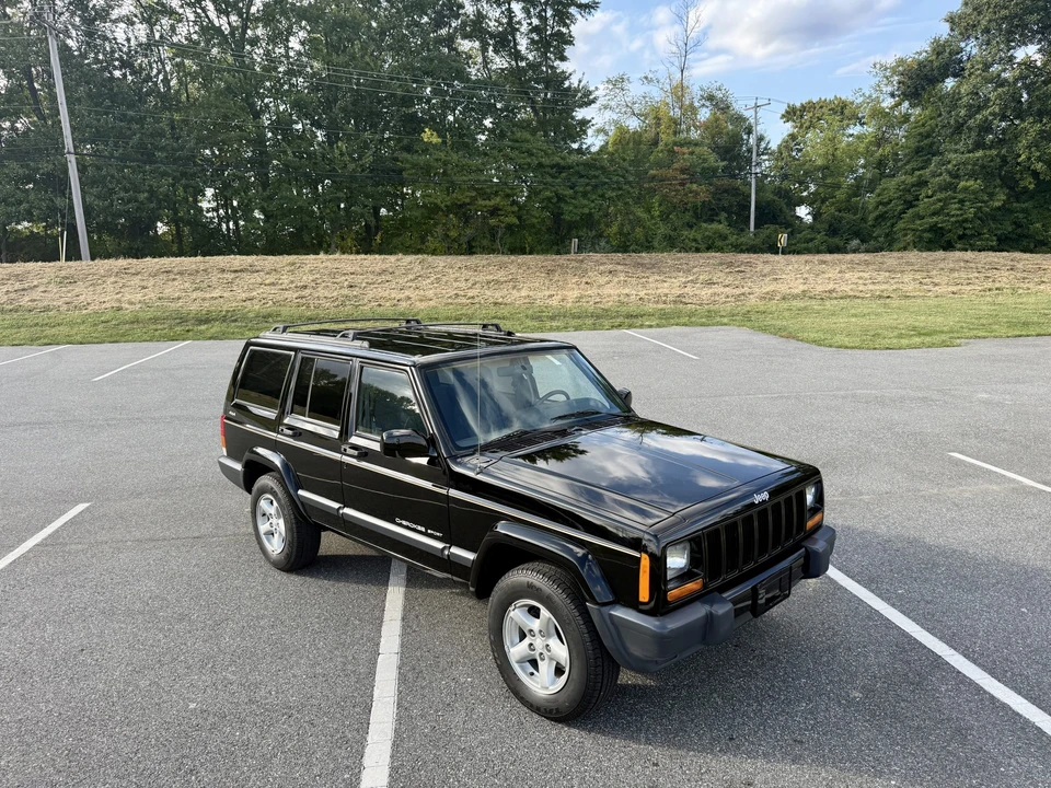 1999 Jeep XJ Cherokee - Image 28 of 31
