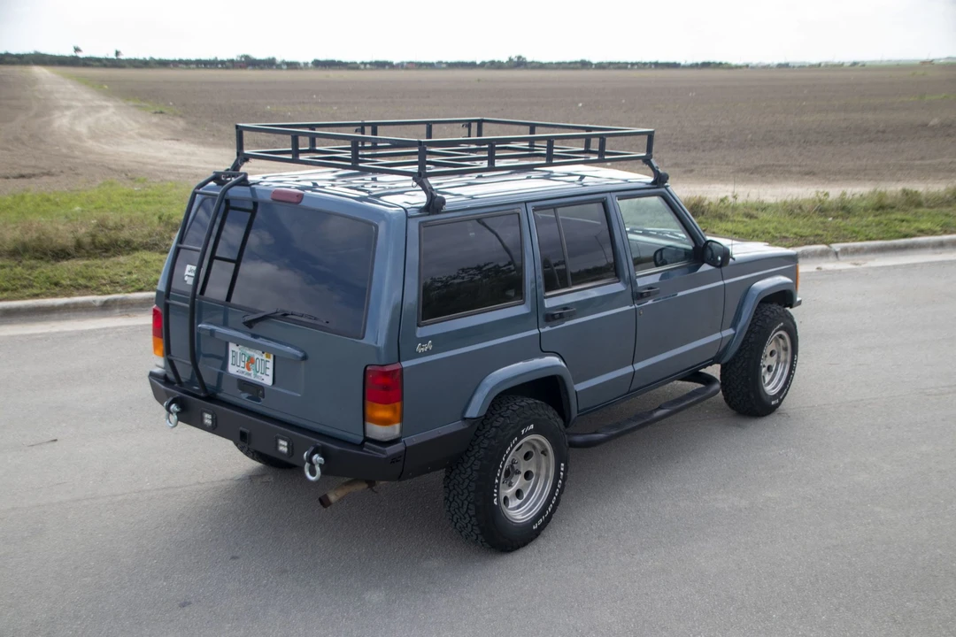 1999 Jeep XJ Cherokee - Image 14 of 31