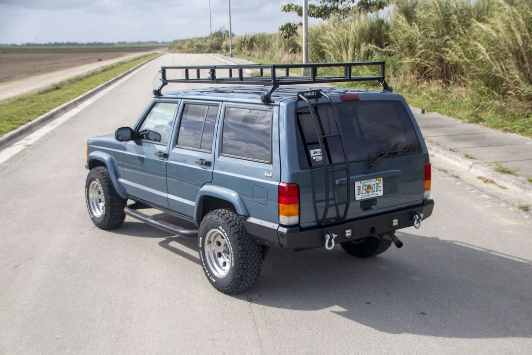 1999 Jeep XJ Cherokee - Image 8 of 31