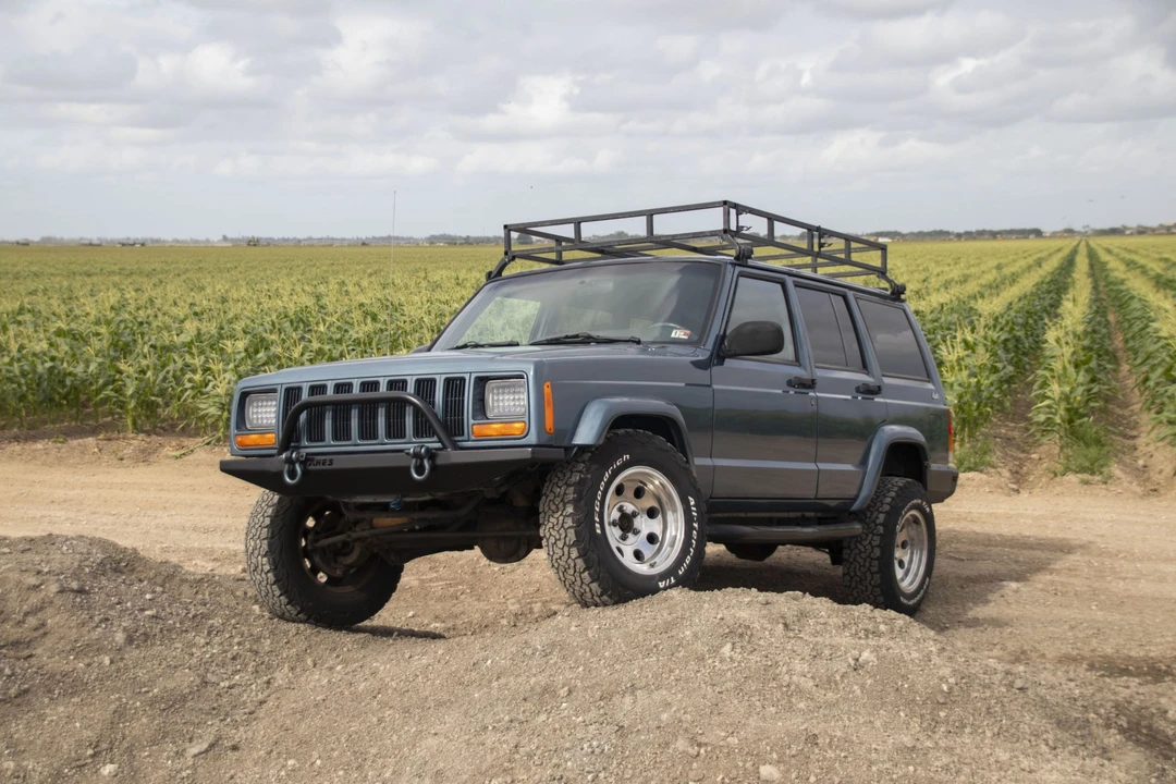 1999 Jeep XJ Cherokee - Image 23 of 31