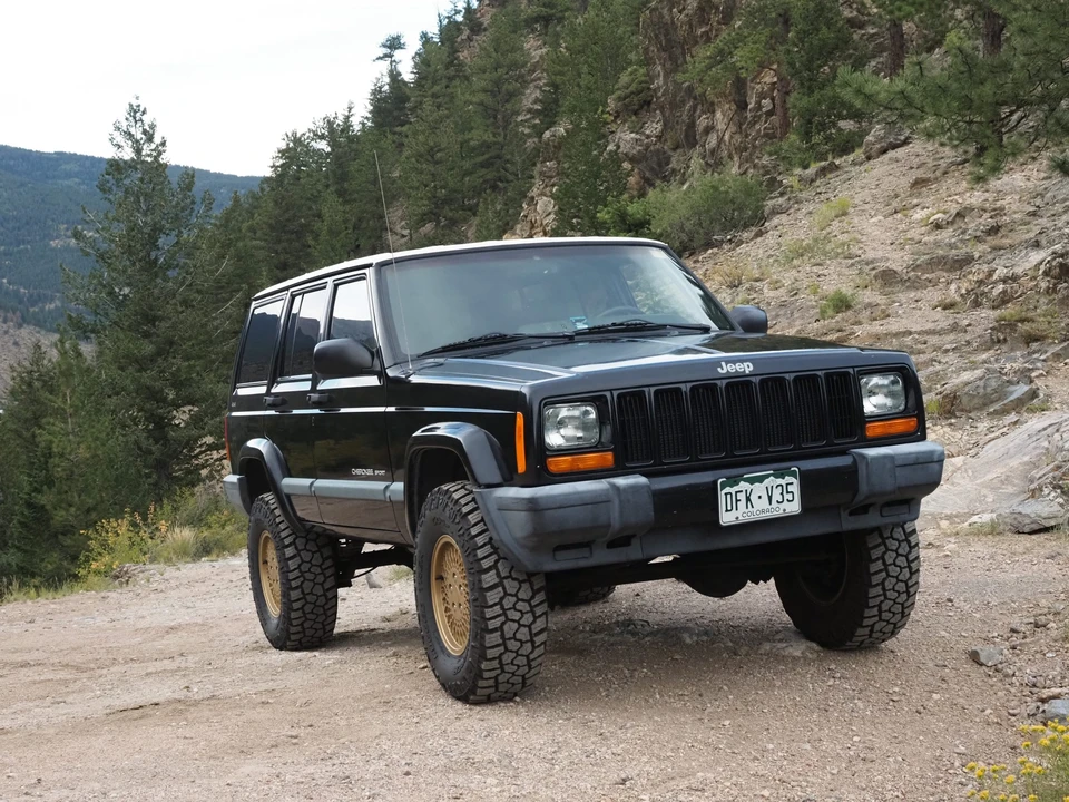 1999 Jeep XJ Cherokee - Image 24 of 31