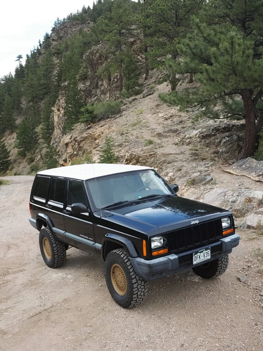 1999 Jeep XJ Cherokee - Image 25 of 31