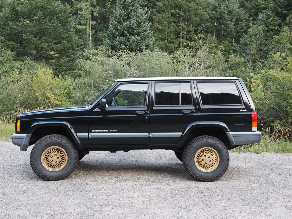 1999 Jeep XJ Cherokee - Image 8 of 31