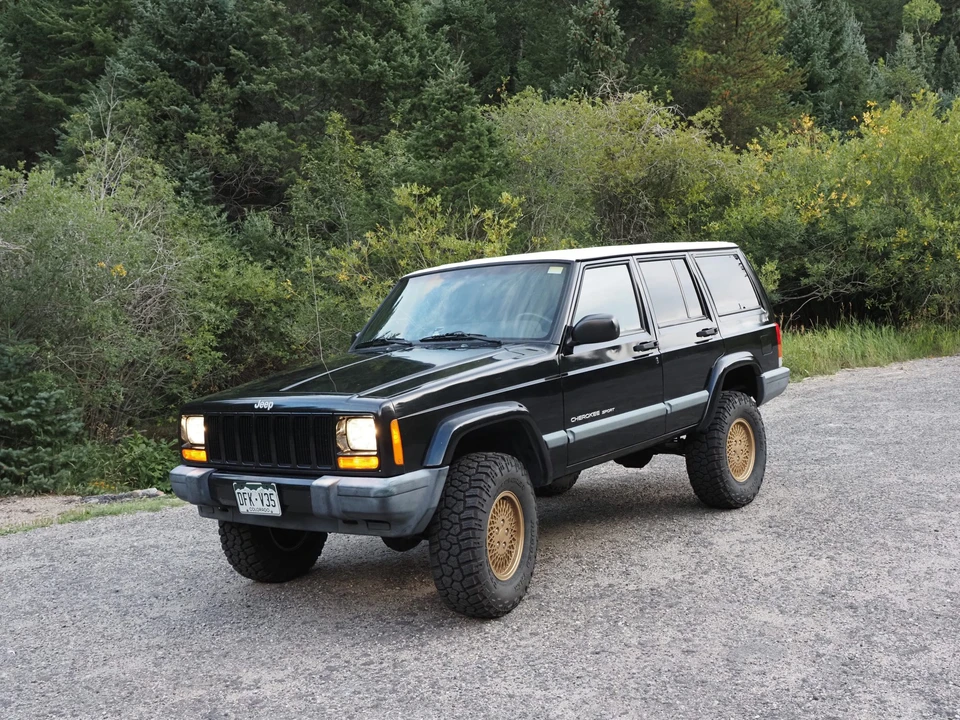 1999 Jeep XJ Cherokee - Image 19 of 31