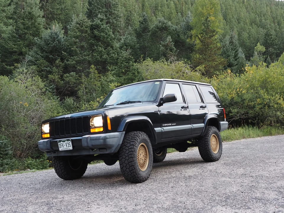1999 Jeep XJ Cherokee - Image 7 of 31