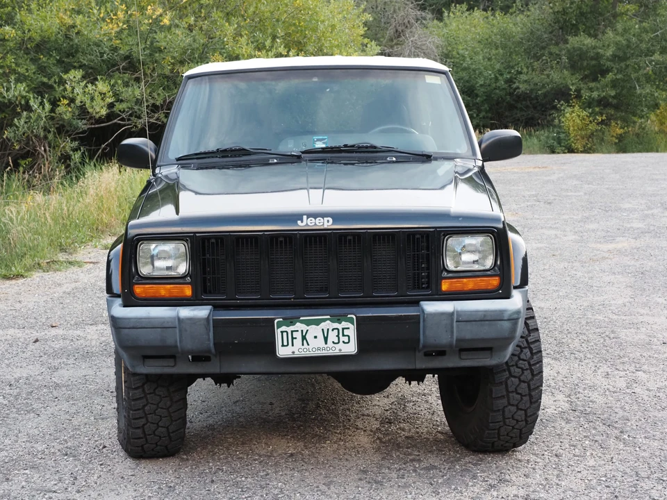 1999 Jeep XJ Cherokee - Image 15 of 31