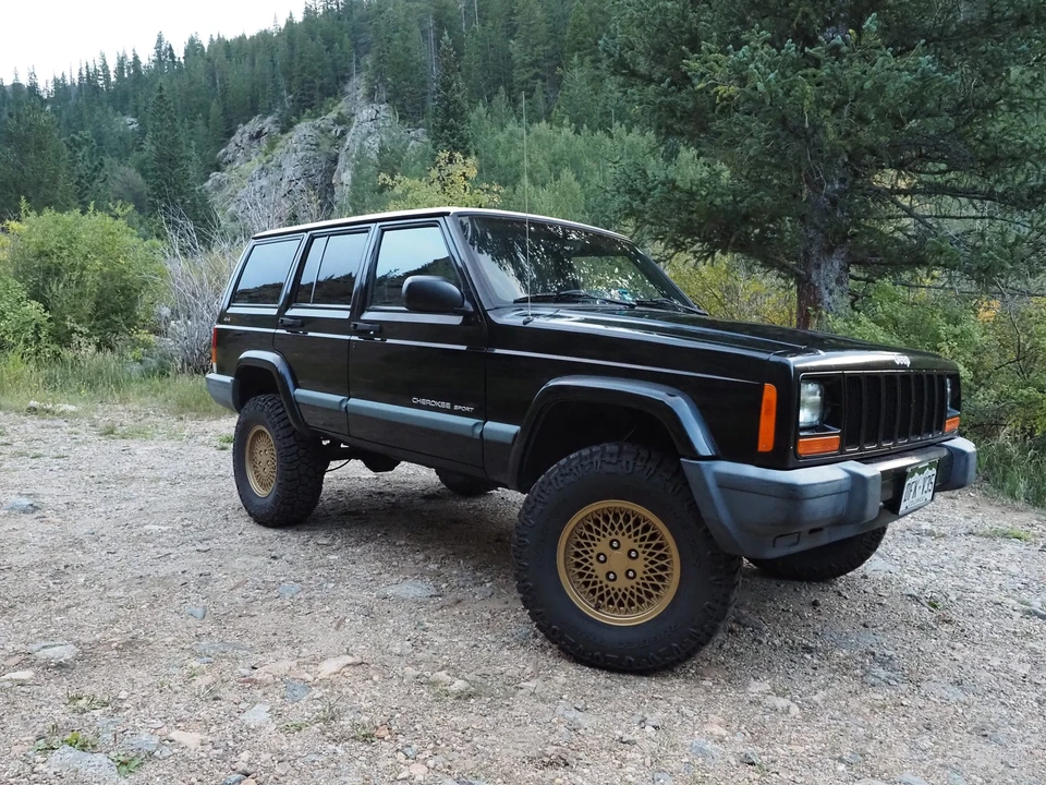 1999 Jeep XJ Cherokee - Image 13 of 31