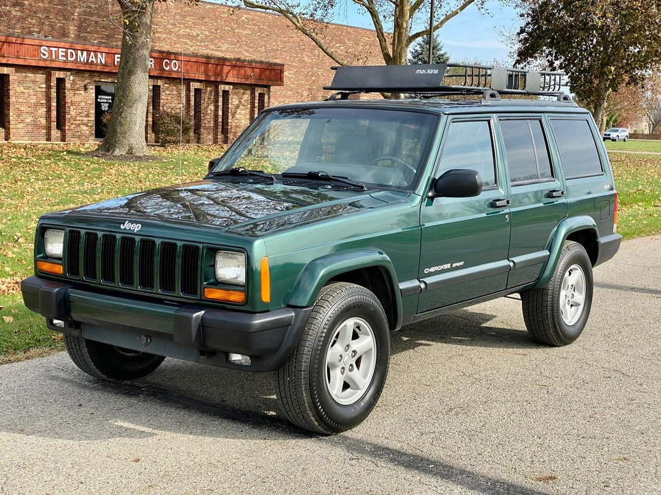 1999 Jeep XJ Cherokee - Image 2 of 31