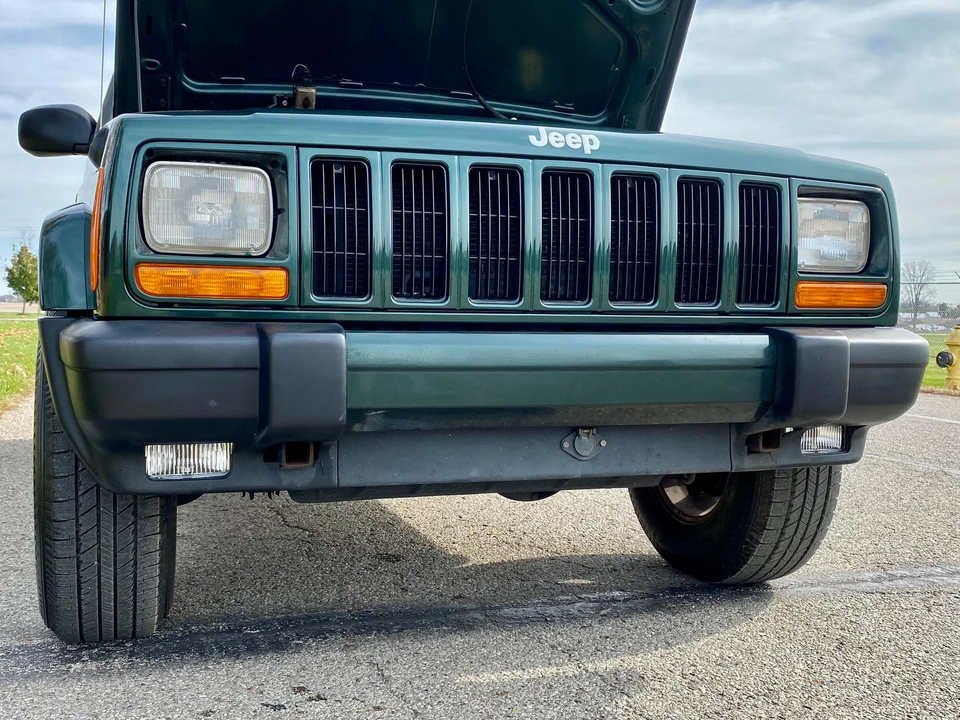 1999 Jeep XJ Cherokee - Image 22 of 31