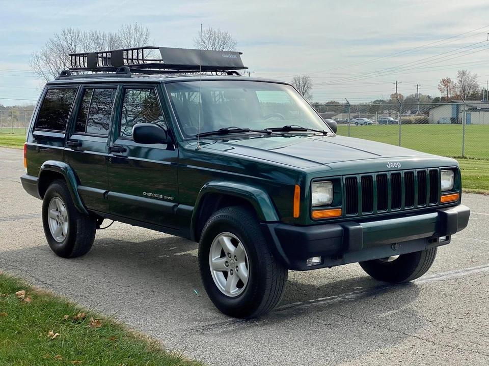 1999 Jeep XJ Cherokee - Image 5 of 31