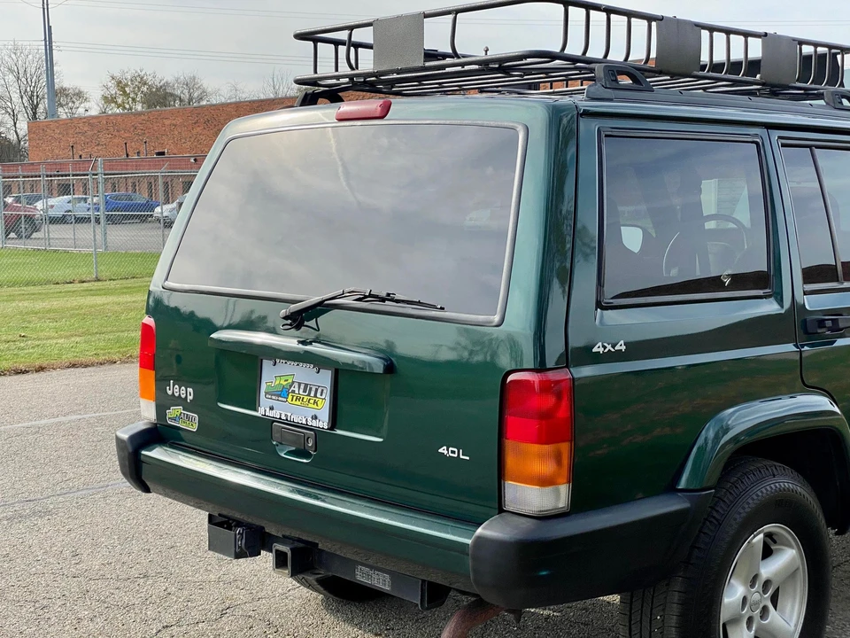 1999 Jeep XJ Cherokee - Image 30 of 31