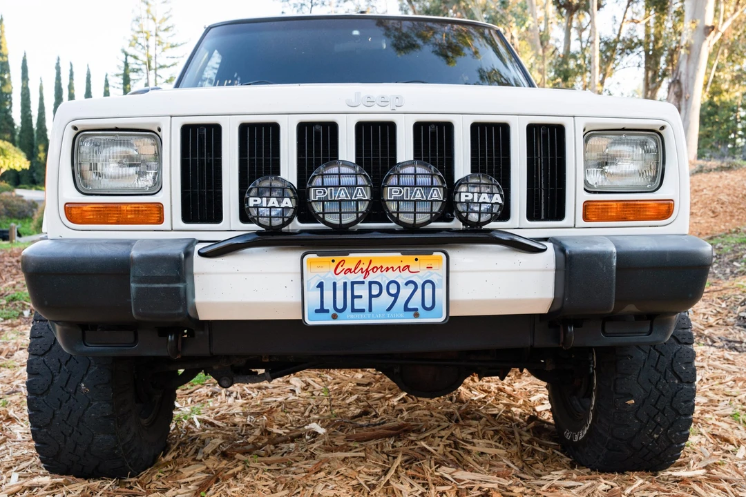 1999 Jeep XJ Cherokee - Image 12 of 31