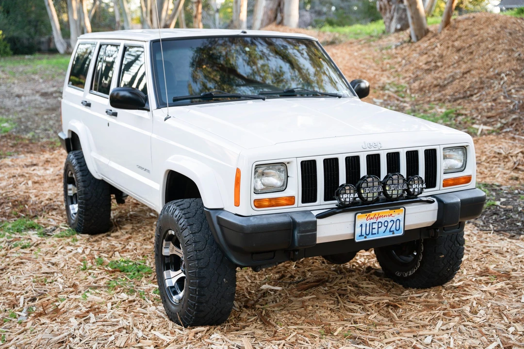 1999 Jeep XJ Cherokee - Image 8 of 31