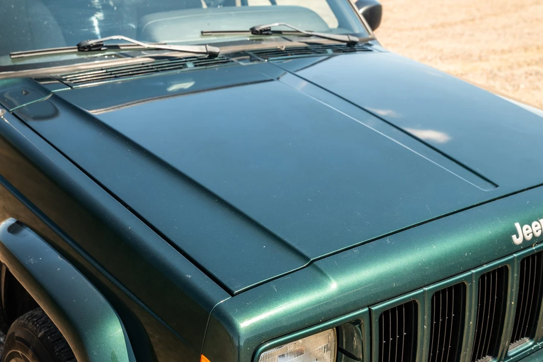 1999 Jeep XJ Cherokee - Image 15 of 31