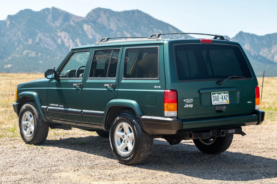 1999 Jeep XJ Cherokee - Image 3 of 31