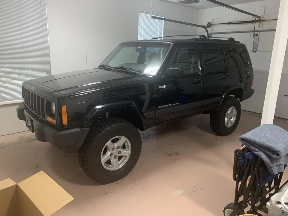 1999 Jeep XJ Cherokee - Image 17 of 31
