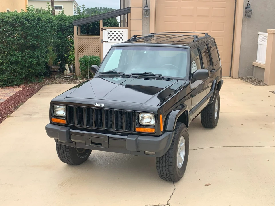 1999 Jeep XJ Cherokee - Image 3 of 31