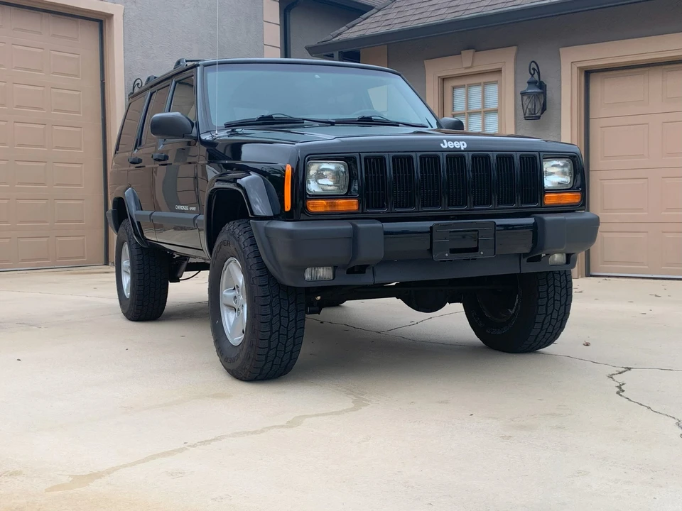 1999 Jeep XJ Cherokee - Image 14 of 31