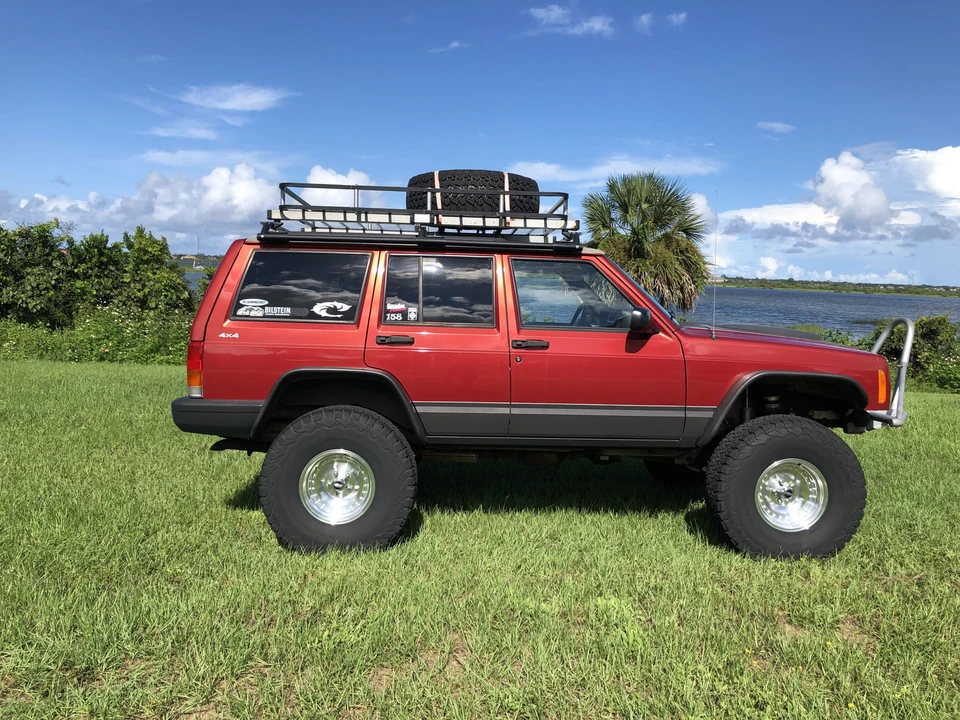 1999 Jeep XJ Cherokee - Image 12 of 31