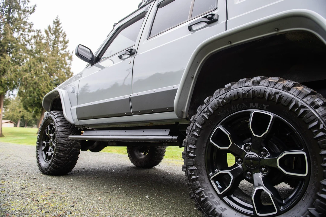 1999 Jeep XJ Cherokee - Image 19 of 31