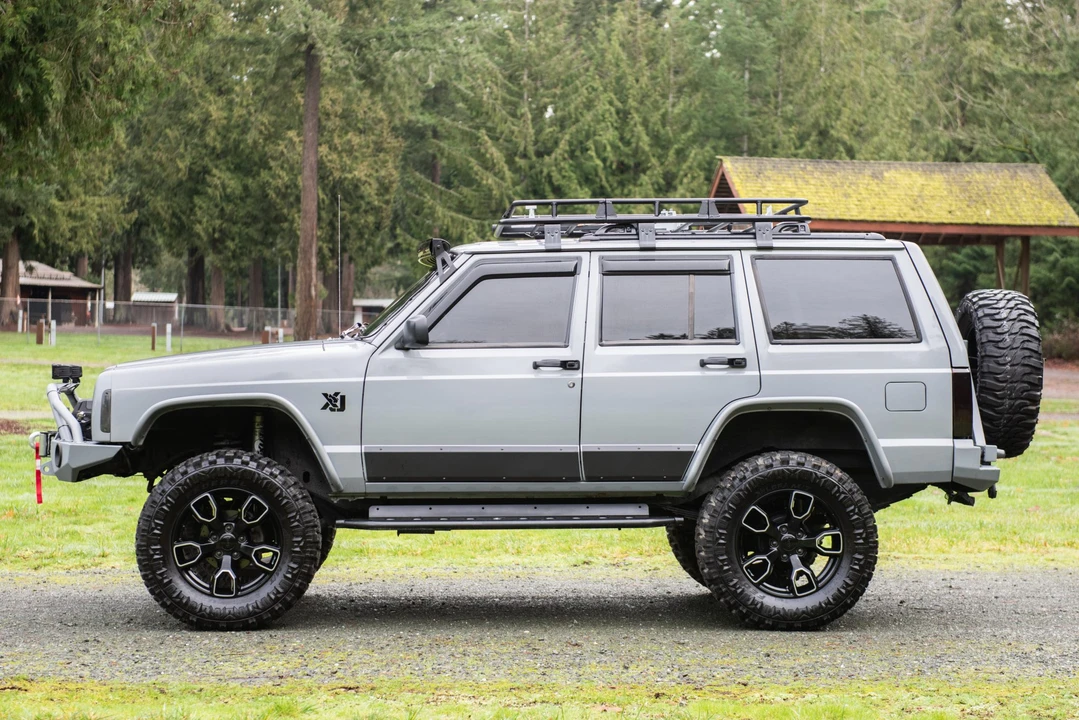 1999 Jeep XJ Cherokee - Image 3 of 31