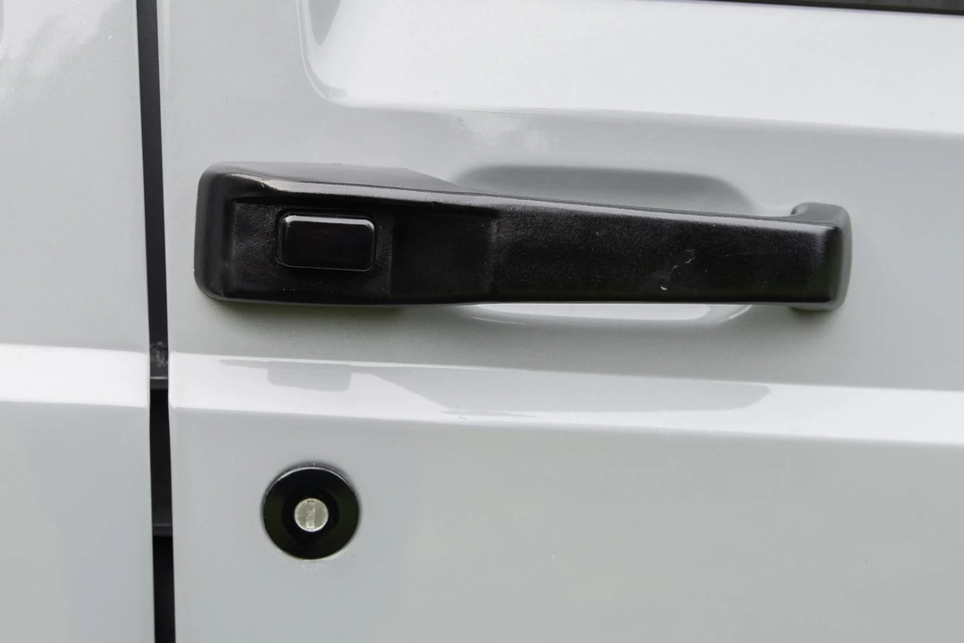 1999 Jeep XJ Cherokee - Image 31 of 31
