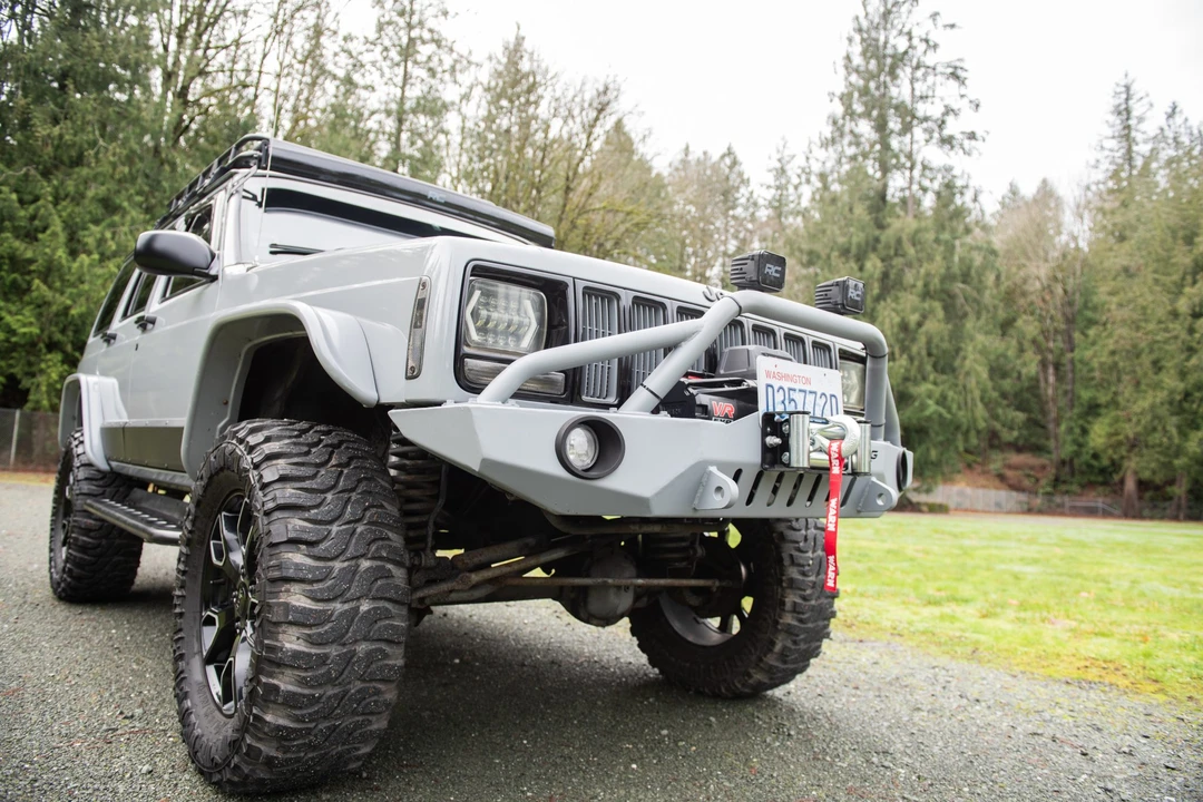 1999 Jeep XJ Cherokee - Image 8 of 31