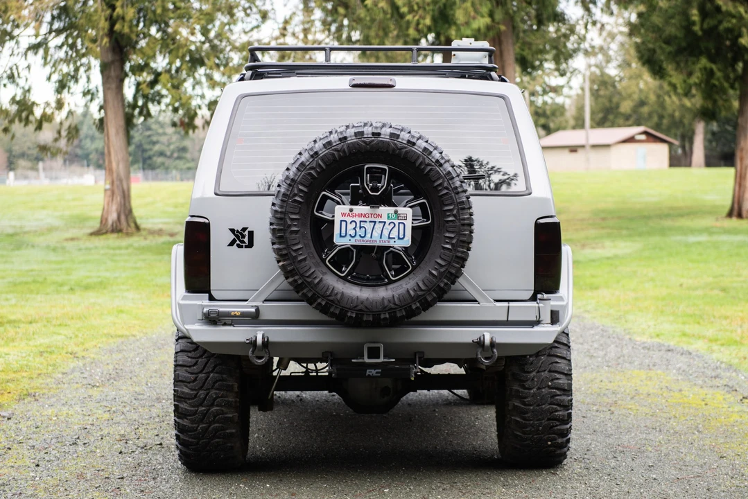 1999 Jeep XJ Cherokee - Image 5 of 31
