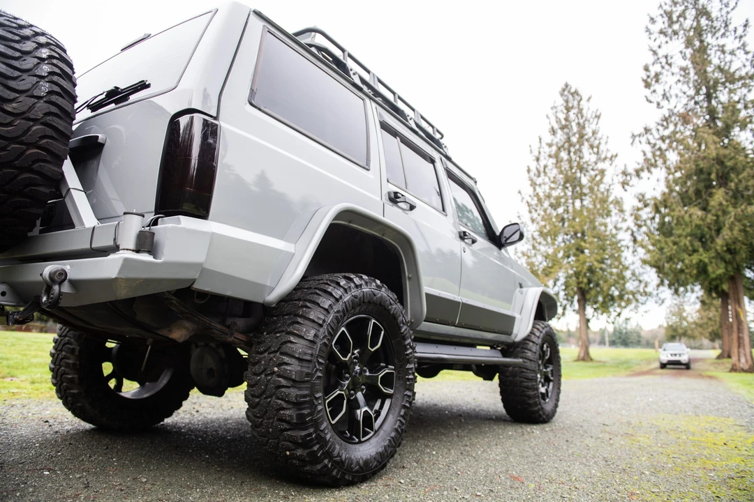1999 Jeep XJ Cherokee - Image 28 of 31