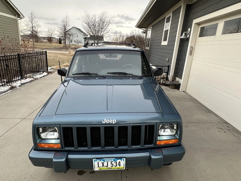1999 Jeep XJ Cherokee - Image 19 of 31