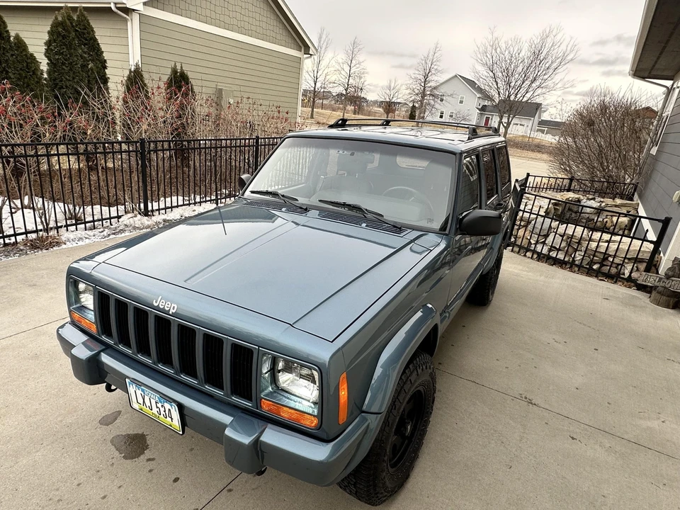 1999 Jeep XJ Cherokee - Image 20 of 31