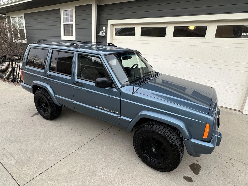 1999 Jeep XJ Cherokee - Image 22 of 31