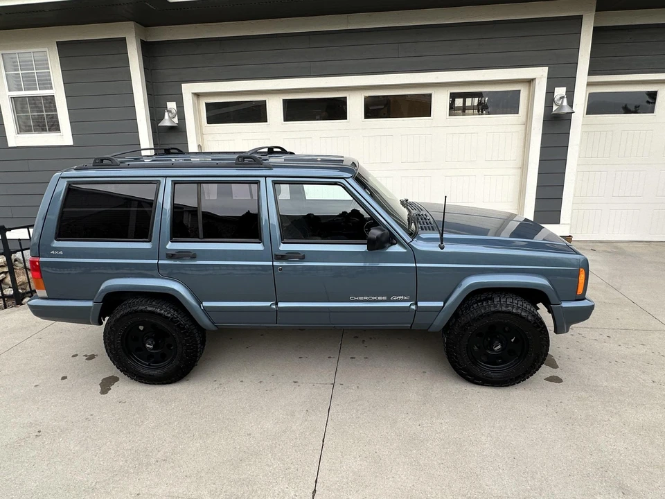 1999 Jeep XJ Cherokee - Image 23 of 31