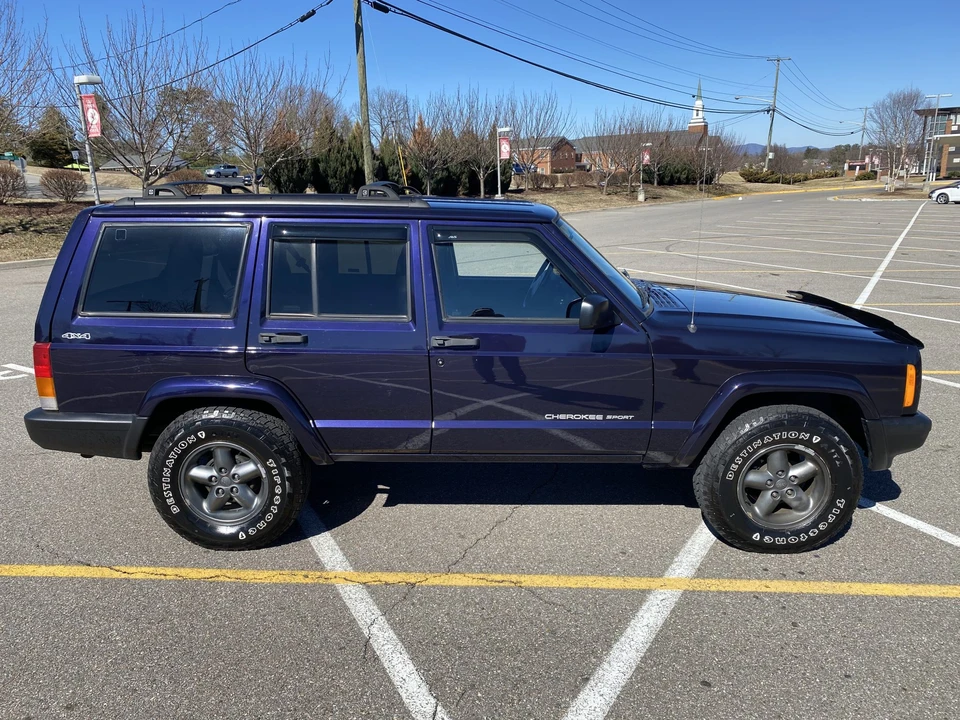 1999 Jeep XJ Cherokee - Image 7 of 31