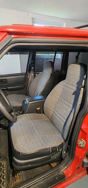 1999 Jeep XJ Cherokee - Image 7 of 13