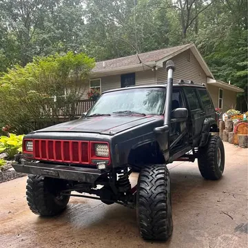 1999 Jeep Cherokee Sport 4D
